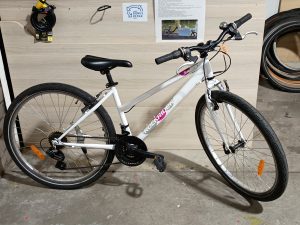 1430 VTT 26" blanc/rose ROCKRIDER