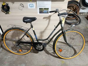 1432 Ville 650" vert POULIDOR