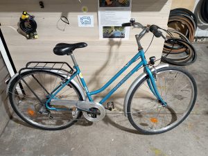 1436 Ville 28" bleu GO SPORT