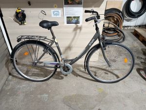 1449 Ville 28" gris BTWIN