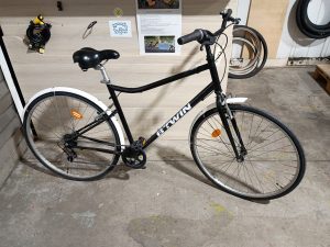 1438 Ville 28" noir BTWIN