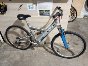 1451 VTT 26" gris DECATHLON
