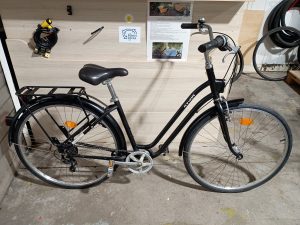 1473 Ville 28" noir BTWIN