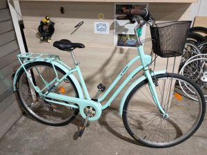 1506 Ville 28" vert BTWIN