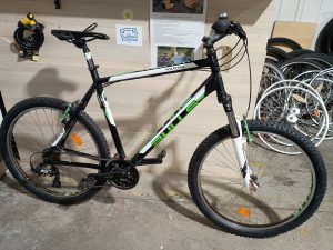 1511 VTT 26" noir BULLS