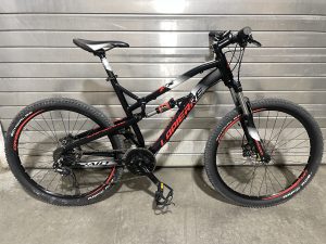 1685 VTT 27.5" noir/rouge LAPIERRE